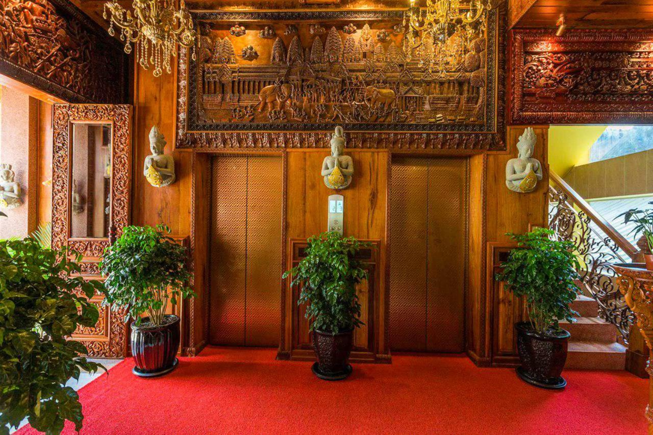 Okay Palace Hotel Phnom Penh Exterior photo