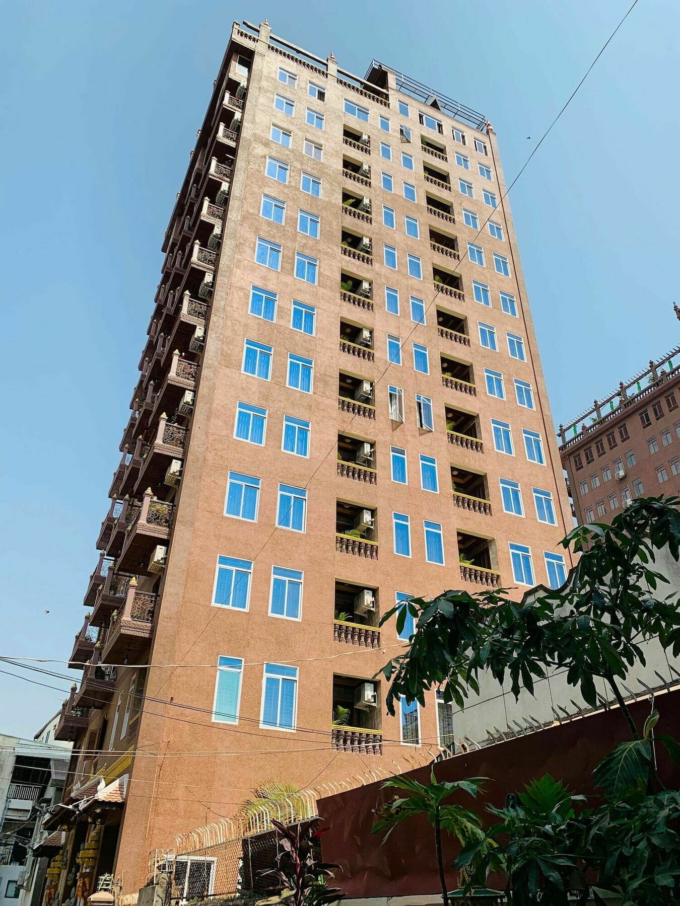 Okay Palace Hotel Phnom Penh Exterior photo